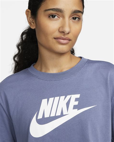 Nike Sportswear Essentials T